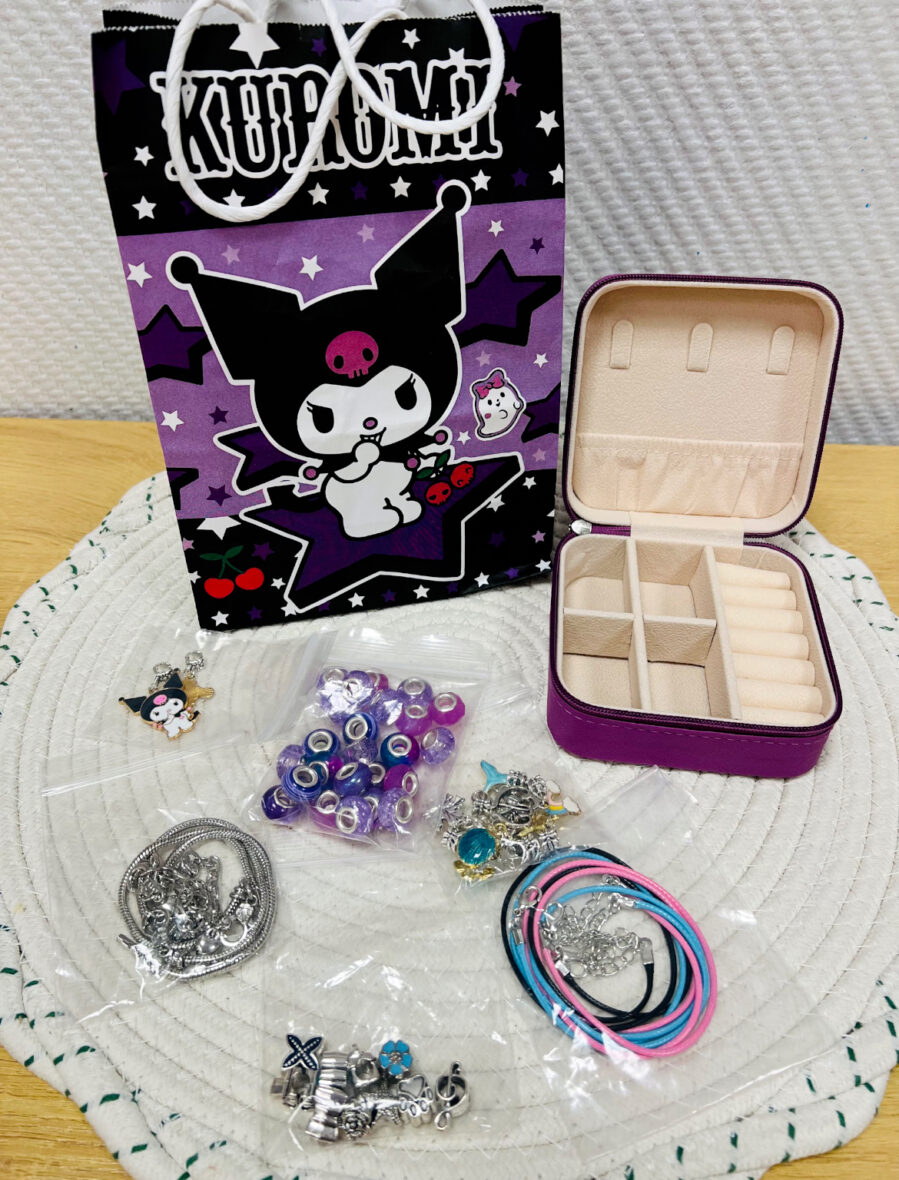 Karoliukų rinkinys apyrankėms